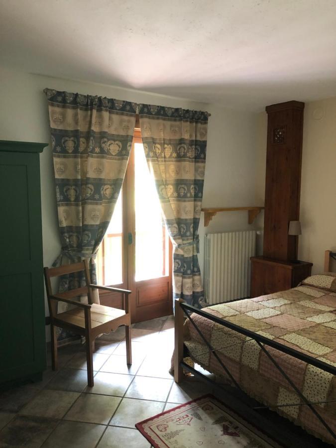 Agriturismo Ciambun Sampeire Exteriör bild